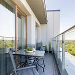 公寓 Bright Spacious With Parking Mazowiecka By Renters
