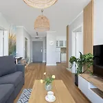 Bright Spacious With Parking Mazowiecka By Renters *